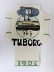 Aluminia. 
Tuborg platte 
1905. Højde 23 
cm.