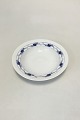 Royal 
Copenhagen 
Rosenknop 
Desserttallerken 
No 8105. 
Measures 20.5 
cm / 8 5/64 in.