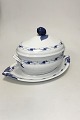 Royal 
Copenhagen 
Rosebud Tureen 
with Saucer No 
8134. Measures 
45 cm / 17 
23/32 in. With 
chip and ...