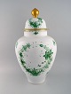 Gigantisk 
Herend Chinese 
Bouquet lågvase 
i porcelæn med 
håndmalede 
grønne blomster 
og ...