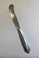 Georg Jensen 
Silver Akkeleje 
Butterknife No 
046 Measures 
15.8 cm(6 7/32 
in)