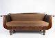 Antik sofa 
polstret med 
brunt stof of 
stel af mørkt 
træ fra 1860. 
Sofaen er i 
flot brugt 
stand. ...