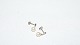 Elegant 
earrings with 
pearl and 
zikons in 
silver
Stamped 925S
Nice and well 
maintained 
condition