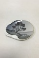 Bing & Grøndahl 
Art Nouveau 
Small Asiet No 
8458-88. 
Measures 12 cm 
/ 4 23/32 in.