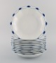 Tapio Wirkkala 
for Rosenthal. 
11 dybe Corinth 
tallerkener i 
blåmalet 
porcelæn. 
Modernistisk 
...