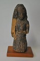 Antik 
nepalesisk 
træfigur, 
18./19. årh.