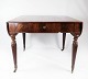 Spisebord af mahogni med udtræksplader, i flot antik stand fra 1840erne.H - 77 cm, B - 95/151 ...