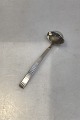 Georg Jensen 
Sterling Silver 
Bernadotte 
Cream Ladle No 
124
Measures 
13,5cm / 5.31 
in.