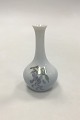 Bing & Grøndahl 
Art Nouveau 
Vase No 72/143. 
Måler 12 cm(4 
23/32 in.)