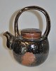 Ringmose, 
Carsten (1942 - 
2020) Denmark: 
Tea pitcher. 
Brown / black 
glazed 
stoneware. 
Signed. ...