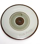 Desiree, 
Diskos, 
Smørrebrik. 
Diamter 14,5-15 
cm. Pris: 50 
kr. stk. Lager: 
20