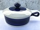 Rörstrand, Blue 
Koka, Carrot 
with lid # 64, 
19cm in 
diameter, 7cm 
high, Design 
Hertha Bengtson 
* ...