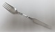 Cohr 
sølvpletbestik. 
Kongres. 
Middagsgaffel. 
Længde 18,5 cm. 
Der er 5 styk 
på lager.  
Prisen er ...