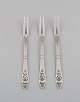 Three rare 
Georg Jensen 
Bell silver 
cold meat forks 
(830S). Dated 
1904-1908.
Length: 16 cm.
In ...