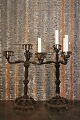 Et par antikke svenske 1800 tals lysestager / kandelabre i Fil de Fer (metaltråd arbejde) hver ...
