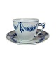 Coffee cup with 
saucer, no.: 
102, in Empire 
by B&G. 
6 x 7 cm.
13 cm.
