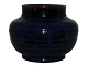 Royal 
Copenhagen 
keramik, unik 
vase med 
mørkeblå glasur 
af Nils 
Thorsson.
1. ...