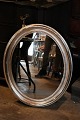 Smukt , gammelt fransk 1800 tals ovalt sølv spejl med bred profil , originalt gammelt spejlglas ...