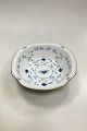 Bing & Grondahl 
Butterfly with 
Gold Vegetable 
Bowl. Measures 
24 x 25 x 7 cm 
(9 29/64 x 9 
27/32 x ...