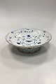 Bing & Grondahl 
Butterfly with 
Gold Footed 
Cake Tray No 
206. Measures 7 
cm / 2 3/4 in. 
x 24 cm / ...