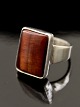 Sterling silver 
ring size 59 
with tiger eye 
item no. 476321