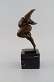 Miguel Fernando Lopez (Milo). Portugisisk skulptør. Abstrakt bronzeskulptur af nøgen kvinde på ...