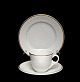 Royal 
Copenhagen, 
Jernporcelæn 
(hotelporcelæn), 
Hvid riflet med 
guldkant. 
Kaffekop med 
underkop. ...