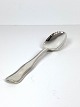 Dessert spoon 
in sterling 
silver by Georg 
Jensen. 
17 cm.
