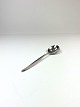 Dinner spoon, 
in Mimosa of 
925 sterling 
Cohr silver.
19.5 cm.
