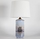 Royal Copenhagen LampeStor antik Royal Copenhagen bordlampe nr. 1634m/motiv af gl. to ...