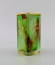 Daum Nancy, Frankrig. Lysegrøn art nouveau vase i håndmalet mundblæst kunstglas. Blomster og ...