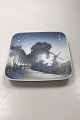Bing & Grøndahl 
Platte med 
motiv med mølle 
No 586/455. 
Måler 12,5 cm x 
12,5 cm ( 4.92 
in. x 4.92 ...