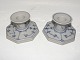 Royal 
Copenhagen 
Musselmalet 
Riflet, 
lysestage.
Dekorationsnummer 
1/3334.
1. ...