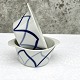 Lyngby, Danild 
40, Blå flamme, 
Skål med hanke, 
11cm bred, 
4,5cm høj, 
Design Axel 
Brüel & Egon 
...