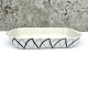 Lyngby, Danild 
40, Blå flamme, 
Stegefad, 
Ildfast, 30,5cm 
lang, 16,5cm 
bred, 
2.sortering, 
Design ...