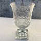 Ældre Böhmisk 
glas, Slebet og 
graveret, 
13,5cm høj, 8cm 
i diameter *Pæn 
stand men med 
fejl ...