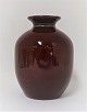 Bing & 
Grondahl. Small 
vase. Height 
12.5 cm. No. 
158 - 142