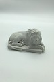 Bertel 
Thorvaldsen: 
Figurine of 
Lying Lion in 
bisque. Do have 
two larger chip 
on the corners 
...