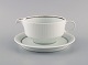 Tapio Wirkkala 
for Rosenthal. 
Sjælden 
Modulation 
sovsekande på 
stand i riflet 
porcelæn. 
Platinum ...