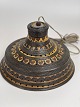 Keramik pendel 
/ loftslampe af 
Jette Hellerøe 
med 
hjertemønster. 
Ca. 1970'erne.
Diameter: 29 
...