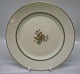 12 stk på lager
1010-9586 
Middagstallerken 
26 cm Fensmark 
#1010 fra Royal 
Copenhagen
Kgl. 1010 ...