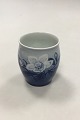 Bing & Grondahl 
Christmas Rose 
Vase No 219 / 
676. Measures 9 
cm / 3.54 in.