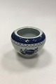 Royal 
Copenhagen Blå 
Tranquebar 
Sukkerskål uden 
låg No 1132. 
Måler 11,5 cm ( 
4.53 inch )