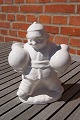 Hjorth figur nr. 507 fra L. Hjorth keramik, Bornholm. Flot stentøjsfigur i hvid glasur. ...