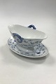 Bing & Grondahl 
Butterfly Sauce 
Boat No 8. 
Measures 24 cm 
/ 9 29/64 in.