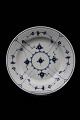 Royal 
Copenhagen 
Musselmalet 
riflet 
middagstallerken.

Dia.:25cm. 
Dekorations 
nummer :1/175. 
...