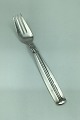 Lotus Sølv 
Spisegaffel W. 
& S. Sørensen 
Måler 19.3 cm 
(7.59 inch)