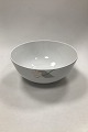 Bing og 
Grøndahl Grå 
Orkide Skål 
4,5dl No 579. I 
perfekt stand.
Måler 27,5cm 
dia og 12cm høj 
...