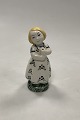 Aluminia 
Children Help 
Day Figurine 
Little Sister 
from 1941
Measures 13 cm 
/ 5.12 inch.