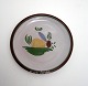 Knabstrup, 
Frugttallerkener 
og fad fra 
1940'erne. 6 
tallerkener 
diameter 18,5 
cm og 1 fad ...